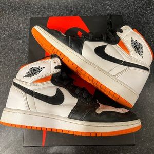 Youth Nike Jordan One